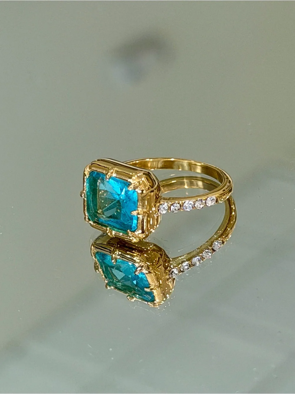 New Vintage-Inspired Emerald Cut Ocean Blue Gemstone Cocktail Ring 7